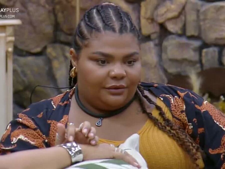 Imagem Flora_Cruz_em_A_Fazenda